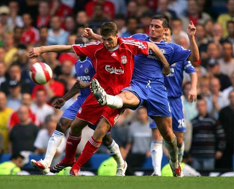 毫不含糊的 毫不含糊的