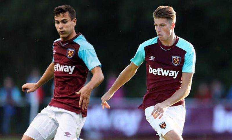 中表现出众 中表现出众